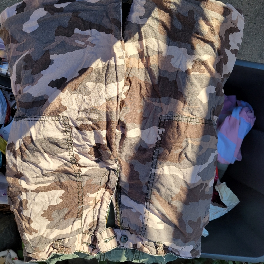 Reverseable men's shorts